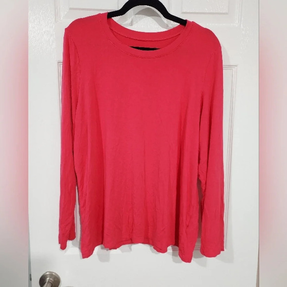 Torrid Pink Perfect Super Soft Crew Neck Long Sleeve Tee in Size 2 - 18/20 - Picture 2 of 11